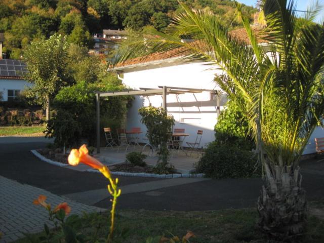 Travelers Home Hasloch  Exterior photo